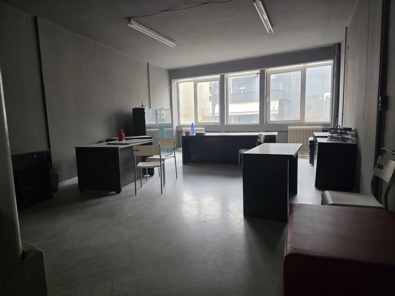 Κατάστημα — ΚΕΝΤΡΟ — Κοζανη